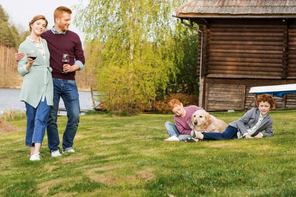 Family at countryside — Stock Photo