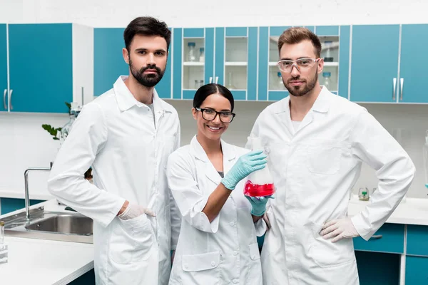 Young scientists in laboratory — Stock Photo, Image