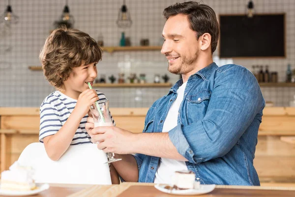 Fatherhood — Stock Photo, Image