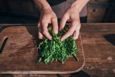 Ruccola sıralama kişi çıkar