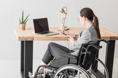 Office Asya işkadını devre dışı