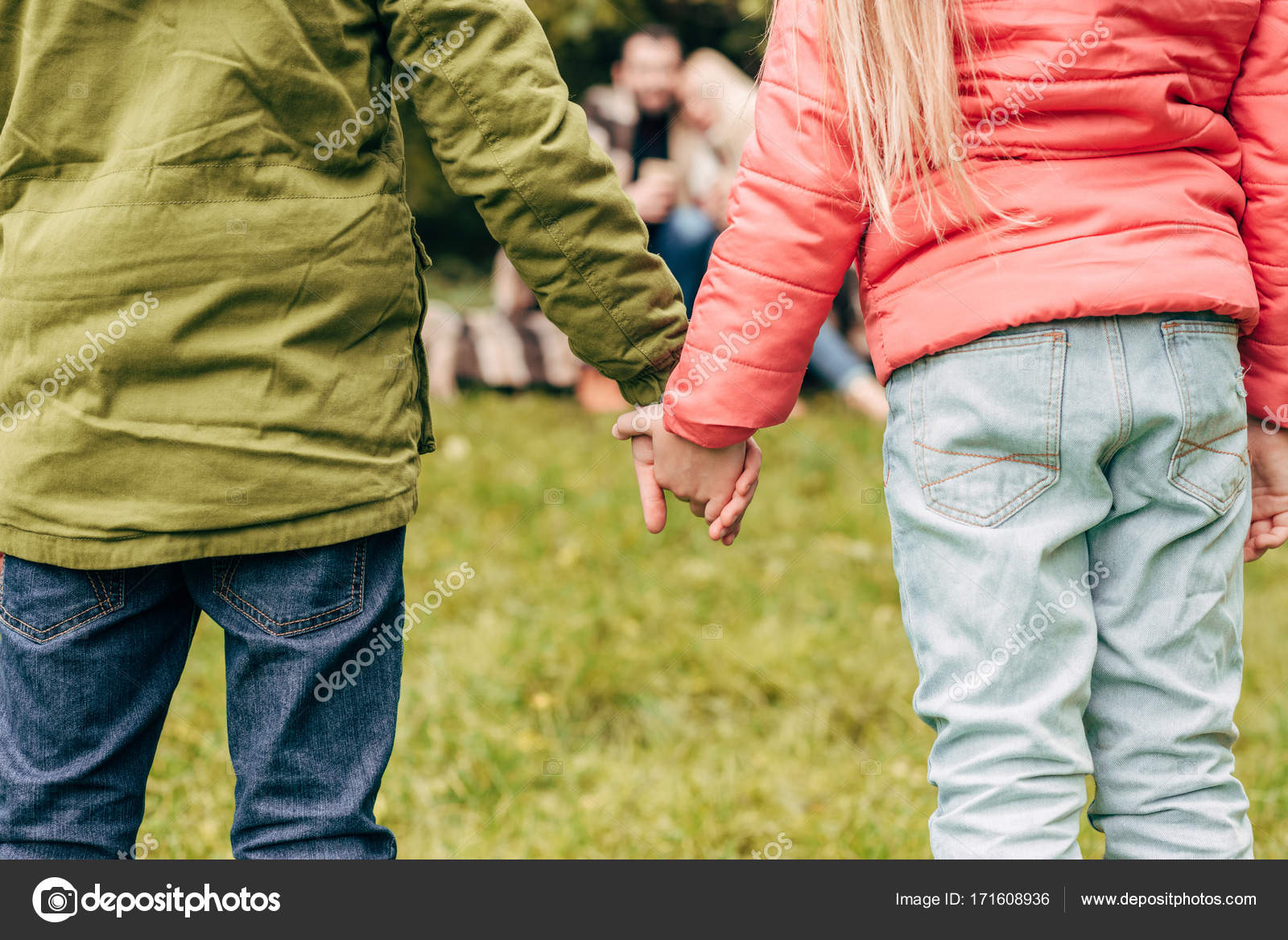 Holding hands pictures for kids