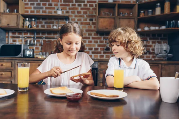 Pequeno-almoço — Fotografia de Stock