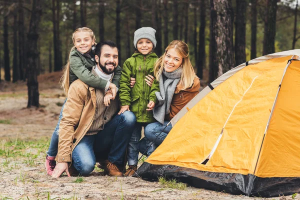 Familienausflug — Stockfoto