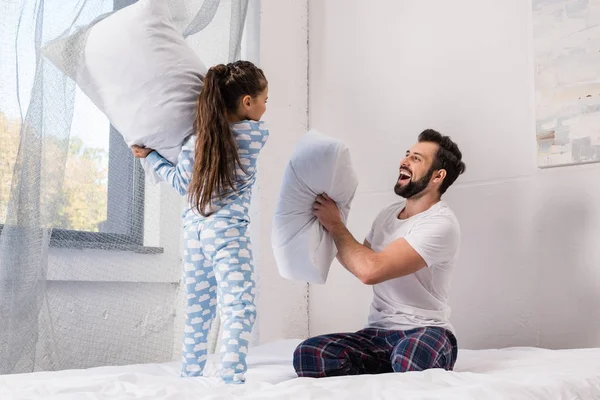Pillow fight — Stock Photo