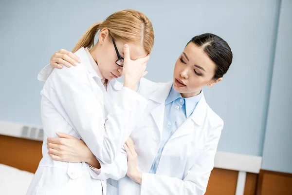 Professional doctors talking — Stock Photo
