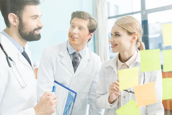 Doctors having work meeting — Stock Photo