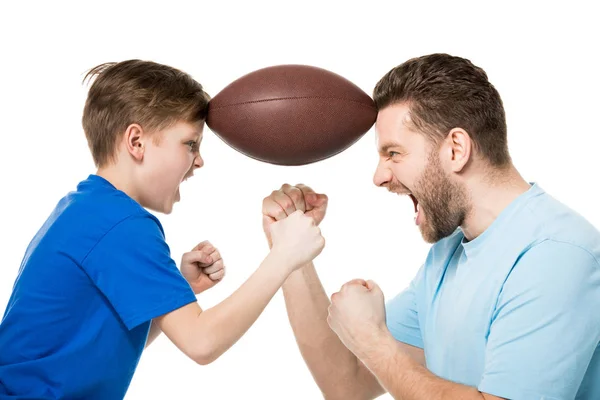 Père et fils avec ballon de rugby — Photo de stock