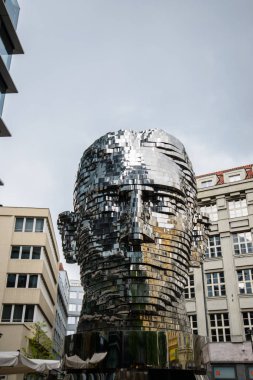 Yazar Franz Kafka metal başkanı