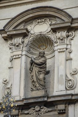 Ünlü Saint Salvator Kilisesi Prag'da dış görünümlerini. Prag Çek Cumhuriyeti capitol city olduğunu.