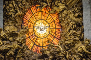 Vatikan - 5 Ağustos 2017: St. Peter's Cathedral Vatikan, altar heykel bir kompozisyon Giovanni Lorenzo Bernini tarafından oluşturulmuş.