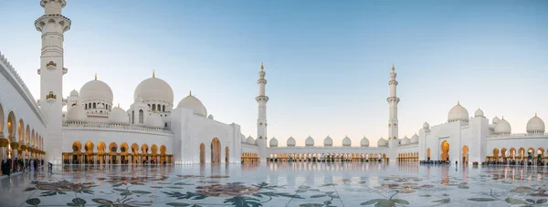 Abu Dhabi Uae Januar 2018 Sheikh Zayed Große Moschee Den Stockbild