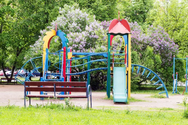 Old children's playground on the outskirts of Moscow — Stock Photo, Image