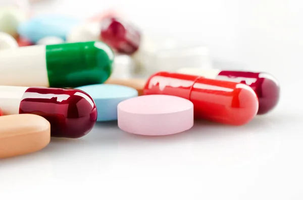 Multicolored Pills and Capsules — Stock Photo, Image
