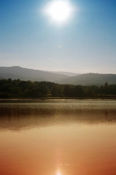 日落黄昏太阳湖 — 图库照片