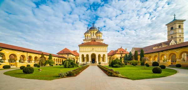 De orthodoxe kathedraal van de kroning in Alba Iulia, Transsylvanië, Roemenië. — Stockfoto