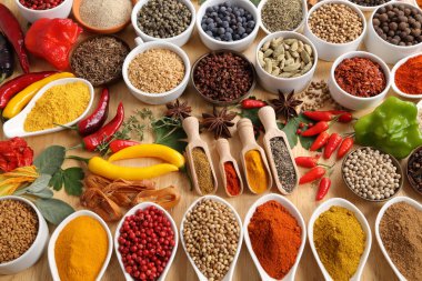 baharatlar ve otlar.