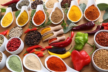 baharatlar ve otlar.