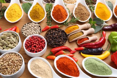 baharatlar ve otlar.