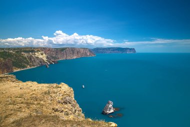 Kırım'da Karadeniz kıyılarının panoramik görüntü