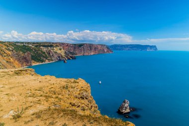 Kırım'da Karadeniz kıyılarının panoramik görüntü