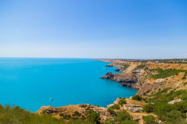 Kırım'da Karadeniz kıyılarının panoramik görüntü