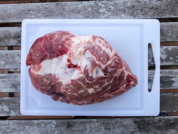 "Tasse "Schweinefleisch in Vorbereitung geschnitten — Stockfoto