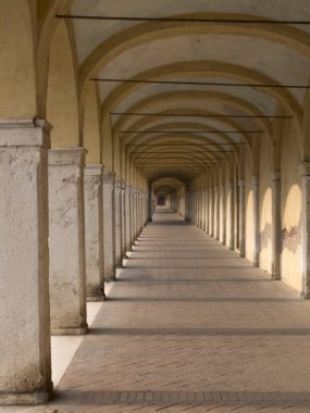 Capuchin 'in Ferrara eyaletindeki comacchio 'da sundurma, Italya