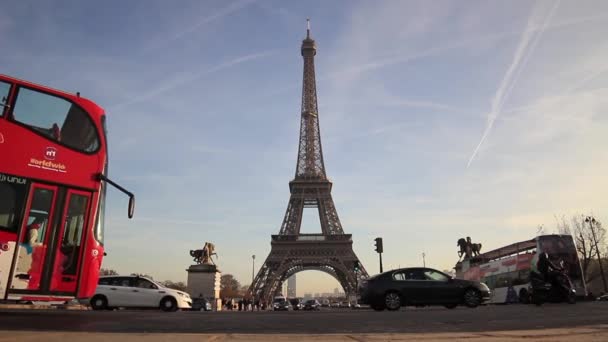 View of paris at sunset on March 12, 2017 — стоковое видео