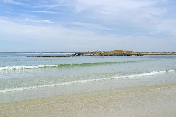 Solig strand i Bretagne — Stockfoto