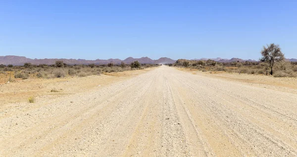 Chemin de terre en Namibie — Photo