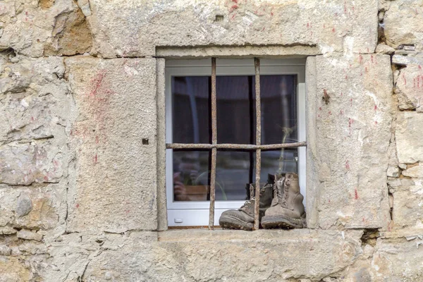 Detalle ventana barrada — Foto de Stock