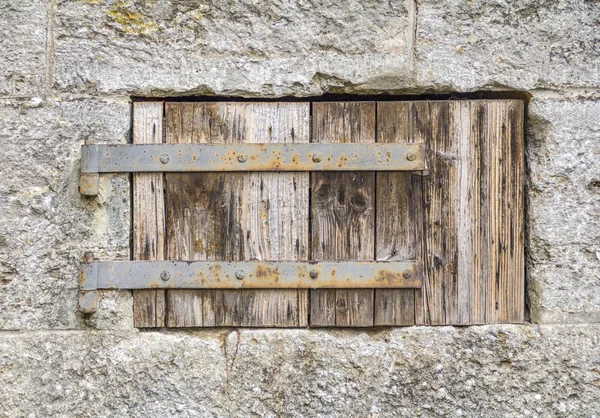 Persiana de ventana de madera — Foto de Stock