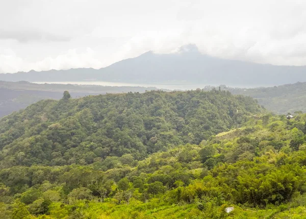 Monte Batur na Indonésia — Fotografia de Stock