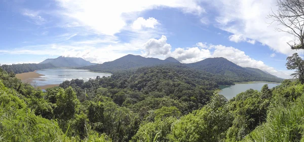 Lago Tamblingan em Bali — Fotografia de Stock