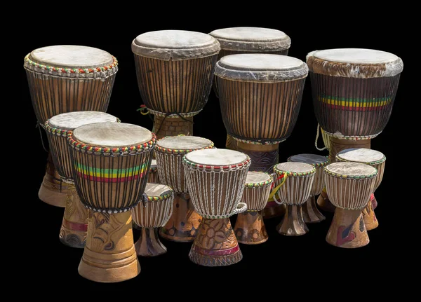 Muchos tambores africanos — Foto de Stock