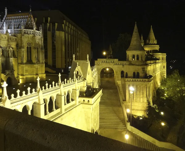 Décor nocturne à Budapest — Photo