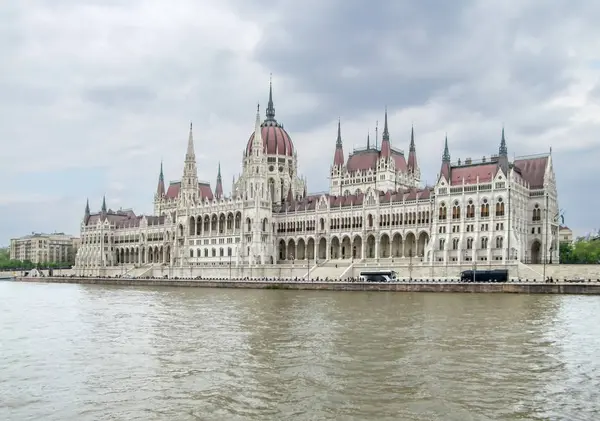Parlamento húngaro Edifício — Fotografia de Stock