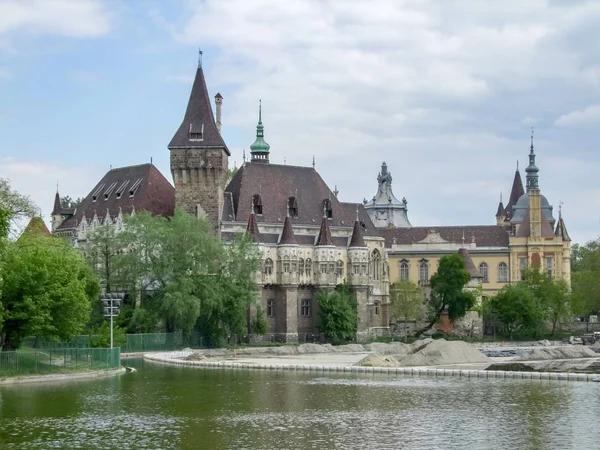 Zamek Vajdahunyad w Budapeszcie — Zdjęcie stockowe