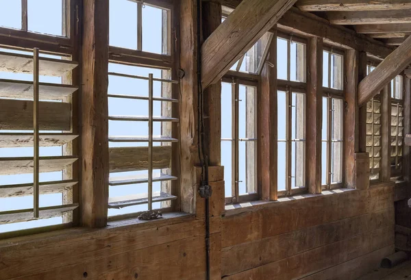 木製の窓風景 — ストック写真