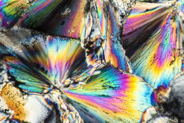 显微镜快照显示微晶体的一种锌制剂 — 图库照片