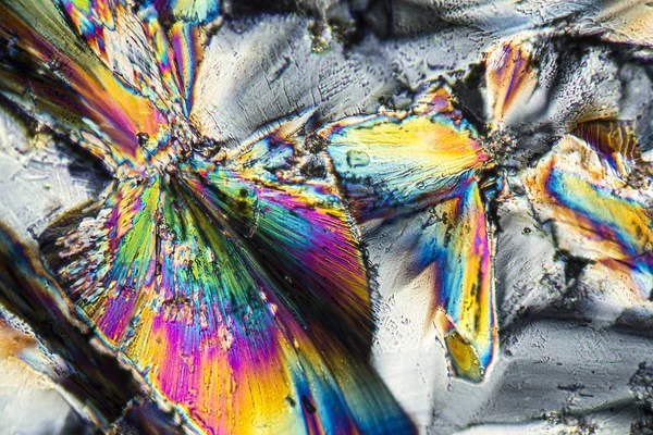 Inyección microscópica que muestra microcristales de una preparación de zinc — Foto de Stock