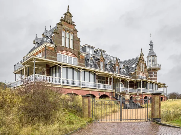 Glamuroso pabellón de baño — Foto de Stock