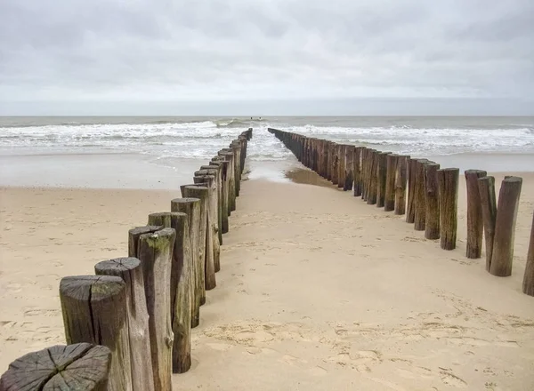 Kustnära strand landskap — Stockfoto