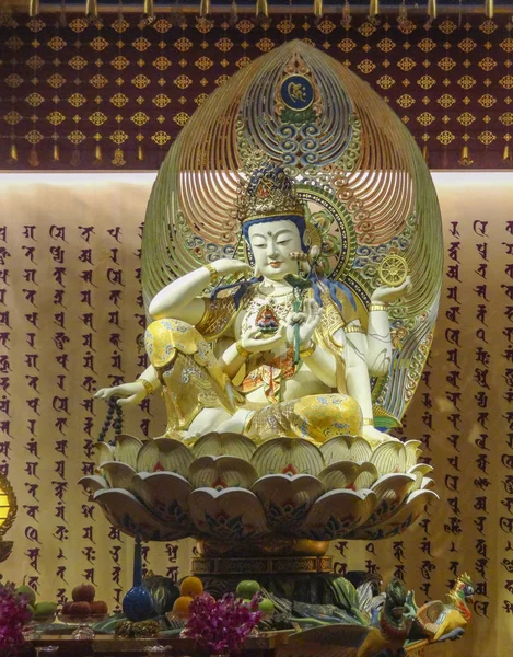 Sculpture bodhisattva à Singapour — Photo