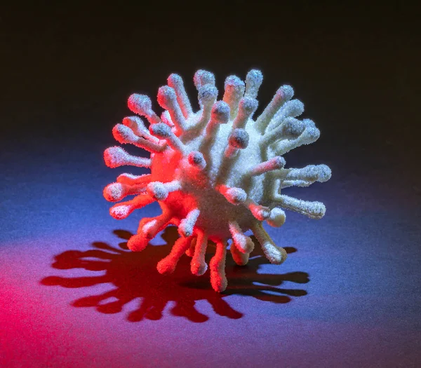 Imagen Colorido Virus Simbólico Iluminado Espalda Oscura —  Fotos de Stock