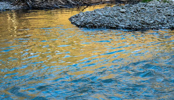 Närbild Landskap Vid Liten Flod Södra Tyskland Kvällen — Stockfoto