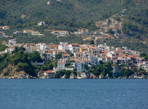 Město Skiathos Nachází Skiathos Který Jedním Řeckých Ostrovů Sporades — Stock fotografie