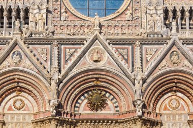 Duomo - Siena, Batı cephe