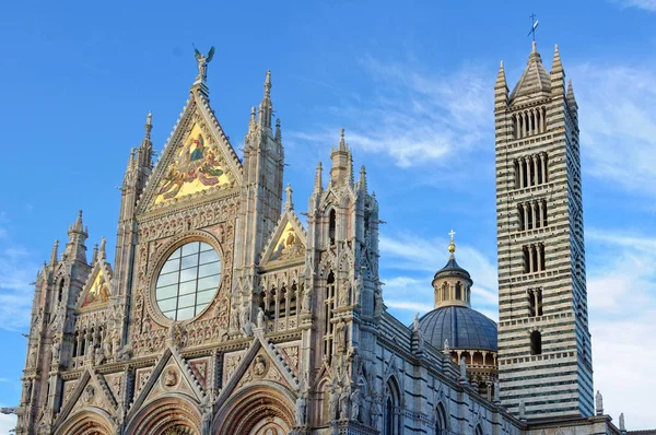 Duomo en Siena — Foto de Stock